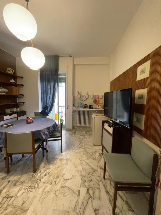 Lt Sax Apartment
